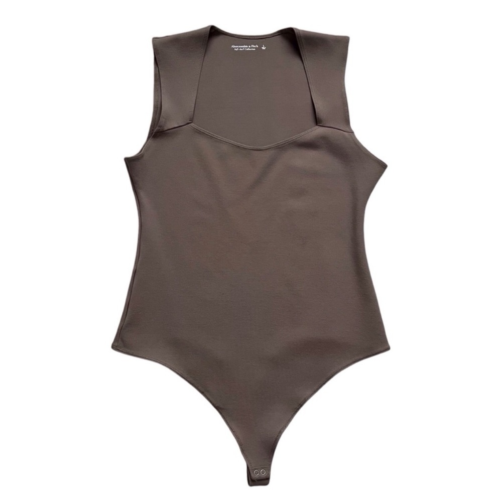 Abercrombie & Fitch Taupe Sleeveless Top